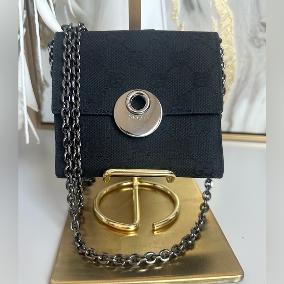EUC GUCCI Eclipse GG Canvas Wallet - Picture 2 of 16